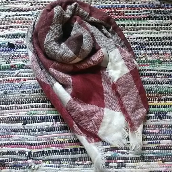 Accessories - Huge blanket scarf